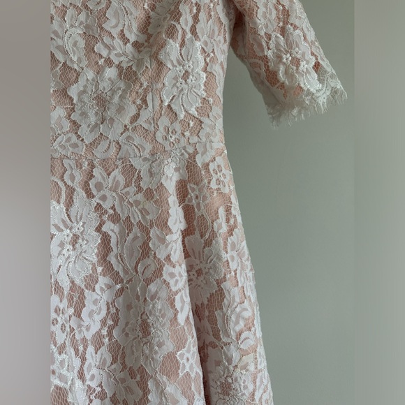 Monique Lhuillier Petal White Lace Mini Dress US 0 - Picture 4 of 7